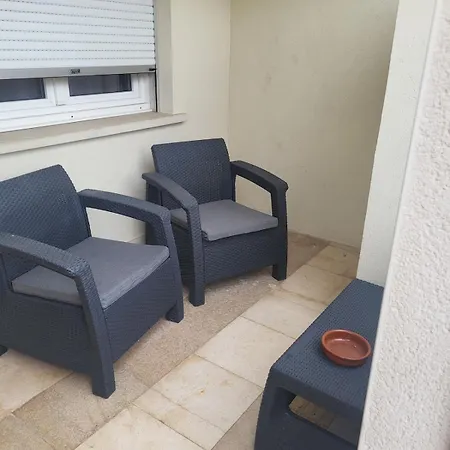 Bel En Rdc Avec Parking Apartment