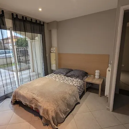 Apartment Bel En Rdc Avec Parking